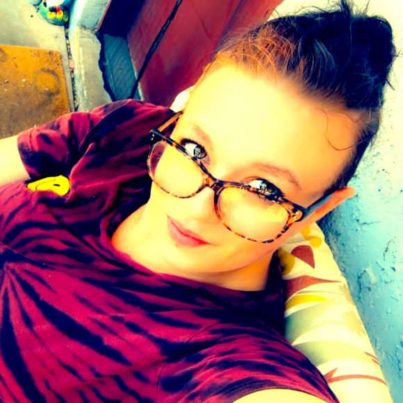 Meet your Posher, Kate - Picture 1 of 1